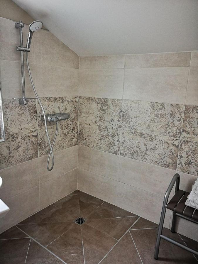 One-Bedroom House,1179445369:JPEG